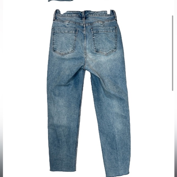 We The Free Curvy High Rise Light Wash Vintage Straight Ankle jeans size 27 - Picture 4 of 10